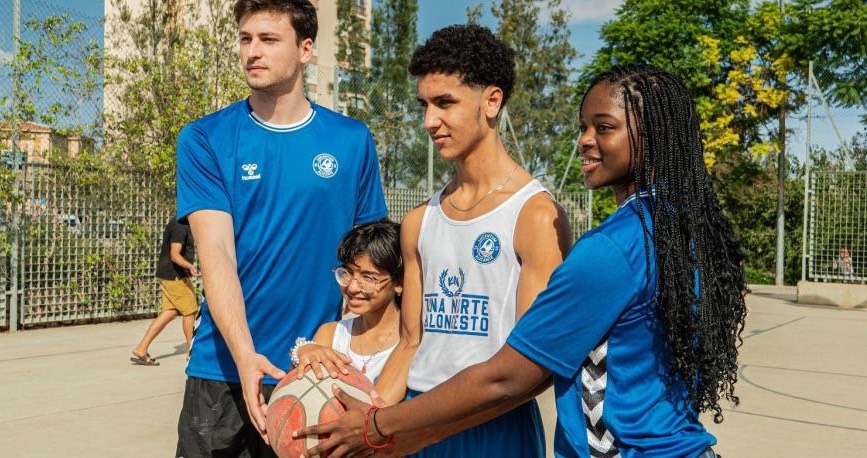 6709406fed7c8.r_d.800-600